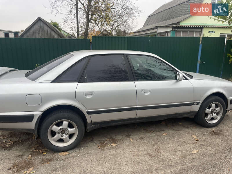 Седан Audi 100 1991 в Борисполе