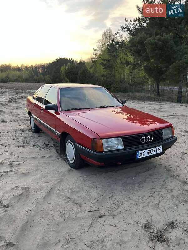 Седан Audi 100 1989 в Шацке фото 5 Седан Audi 100 1989 в Шацке