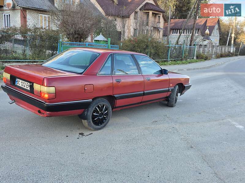 Седан Audi 100 1989 в Турке фото 10 Седан Audi 100 1989 в Турке