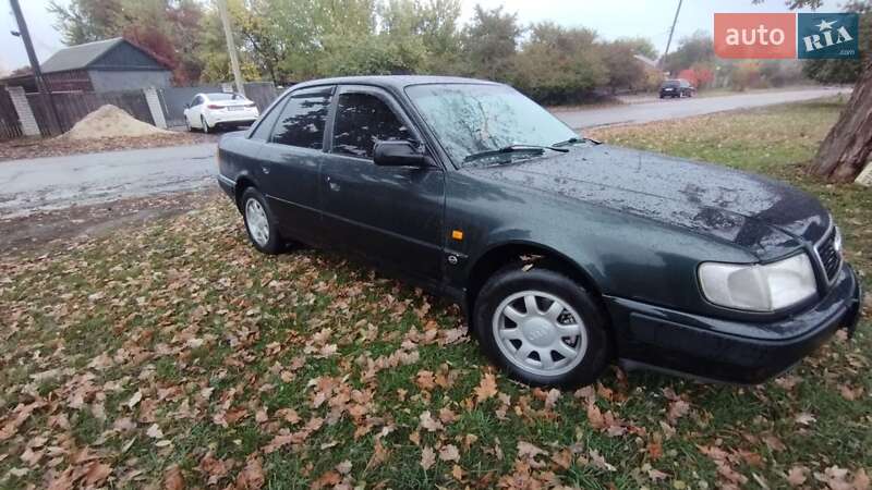 Седан Audi 100 1992 в Смеле фото 4 Седан Audi 100 1992 в Смеле