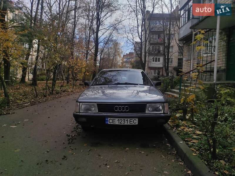 Седан Audi 100 1990 в Черновцах
