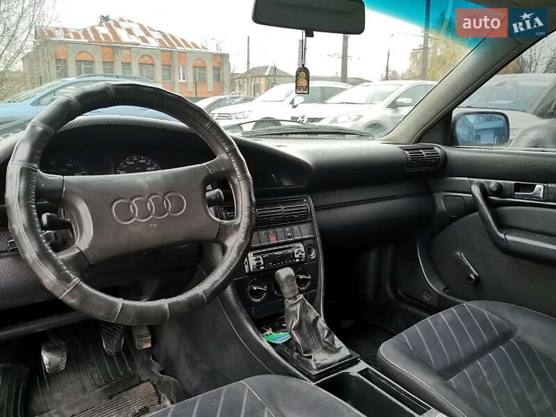 Седан Audi 100 1992 в Хмельницком