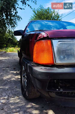 Седан Audi 100 1987 в Запорожье