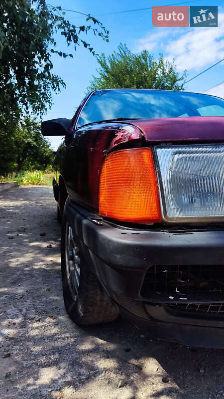 Седан Audi 100 1987 в Запорожье