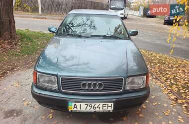 Седан Audi 100 1992 в Обухове
