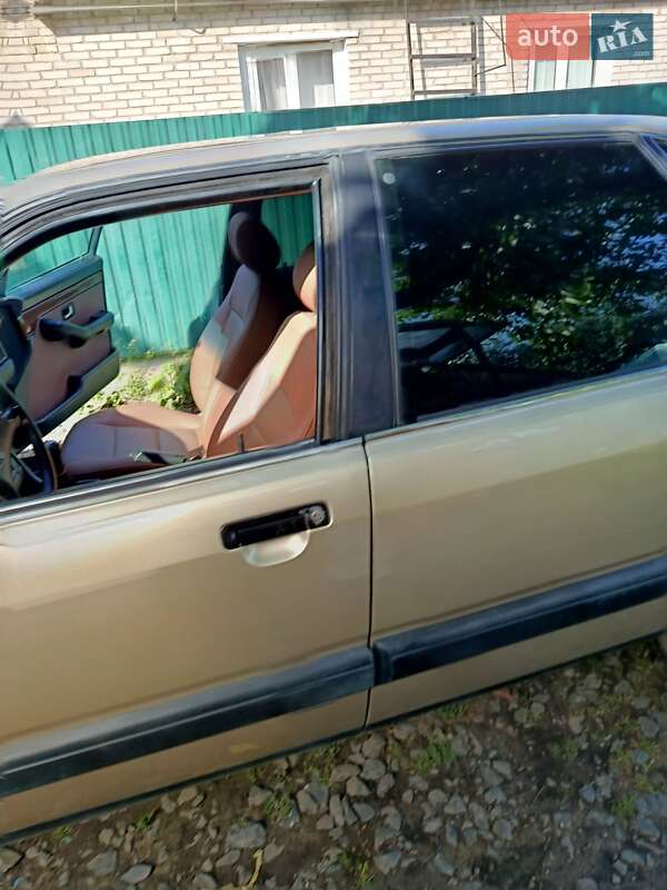 Седан Audi 100 1989 в Луцке фото 6 Седан Audi 100 1989 в Луцке