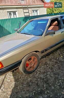 Седан Audi 100 1989 в Луцке
