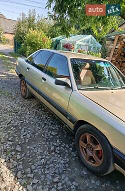 Седан Audi 100 1989 в Луцке