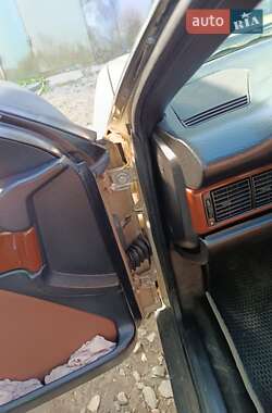 Седан Audi 100 1989 в Луцке