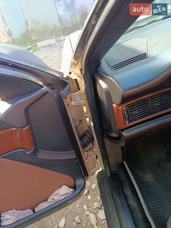 Седан Audi 100 1989 в Луцке фото 17 Седан Audi 100 1989 в Луцке