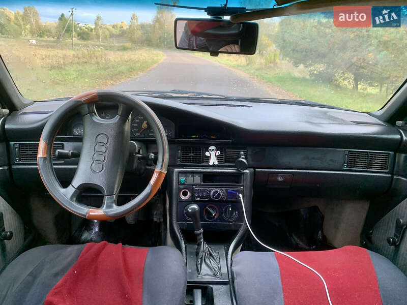 Седан Audi 100 1988 в Рівному