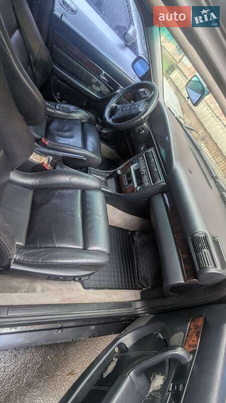 Седан Audi 100 1994 в Киеве