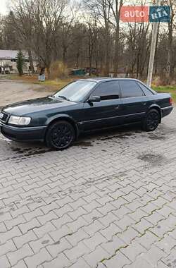 Седан Audi 100 1992 в Дрогобыче