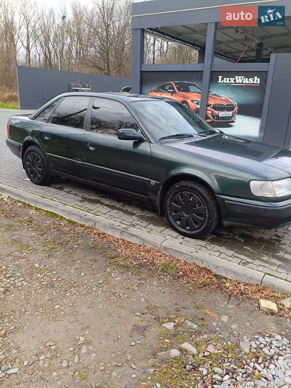Седан Audi 100 1992 в Дрогобыче