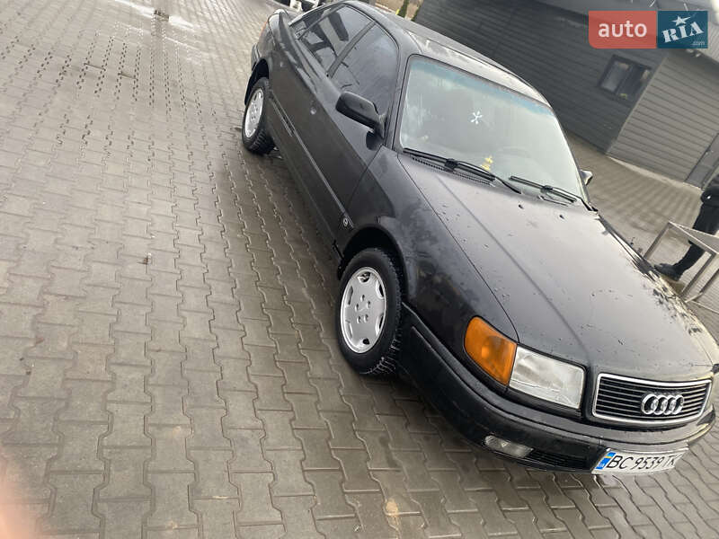 Седан Audi 100 1994 в Рудки