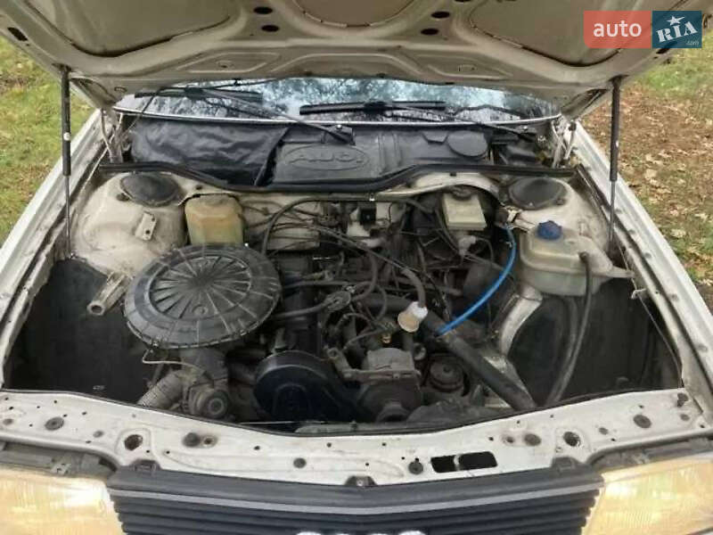 Седан Audi 100 1985 в Дніпрі фото 24 Седан Audi 100 1985 в Дніпрі