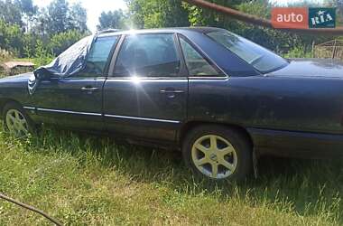 Седан Audi 100 1988 в Шумске