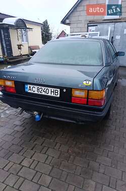 Седан Audi 100 1989 в Ратным