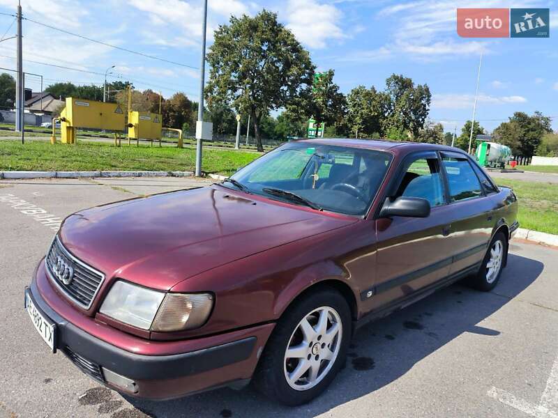 Седан Audi 100 1993 в Харькове
