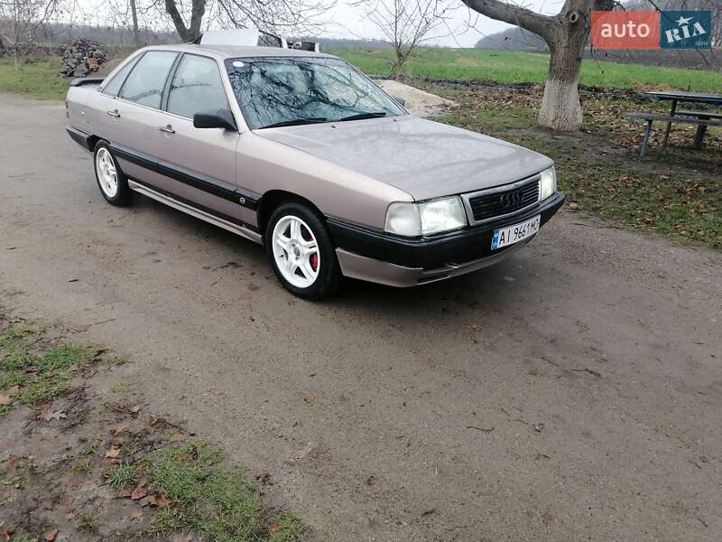 Седан Audi 100 1985 в Білій Церкві фото 8 Седан Audi 100 1985 в Білій Церкві