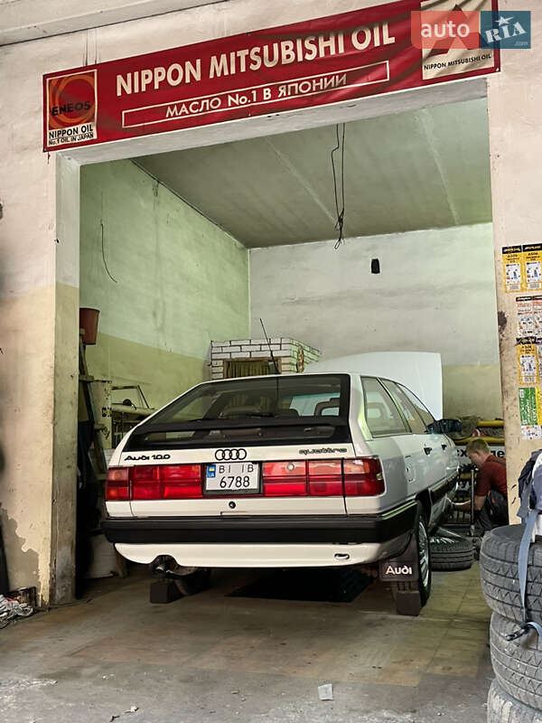 Універсал Audi 100 1987 в Полтаві