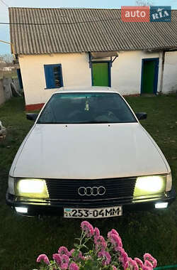 Седан Audi 100 1984 в Черкассах
