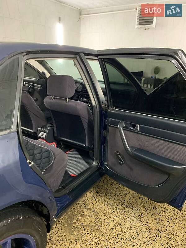 Седан Audi 100 1994 в Любашівці