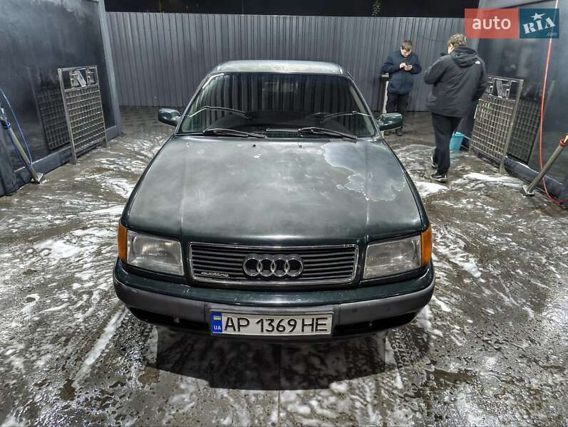 Седан Audi 100 1991 в Запоріжжі