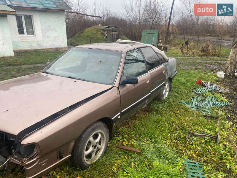 Audi 100 1986 Audi 100 1986