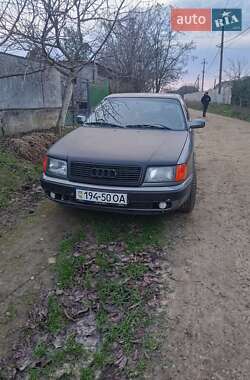 Седан Audi 100 1992 в Білгороді-Дністровському