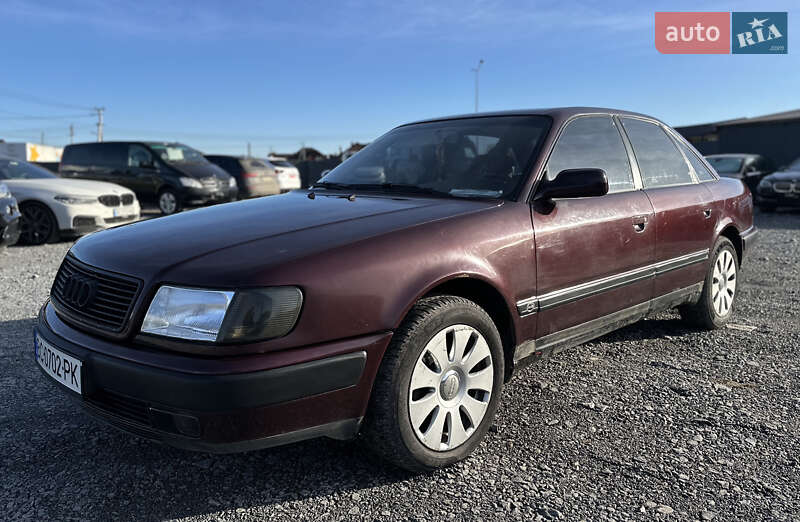 Audi 100 1992 Audi 100 1992