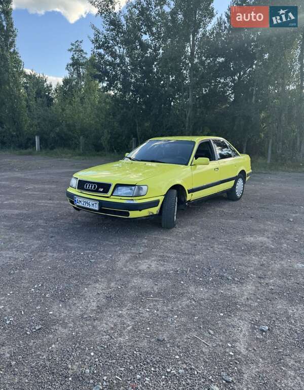 Седан Audi 100 1991 в Зарічному