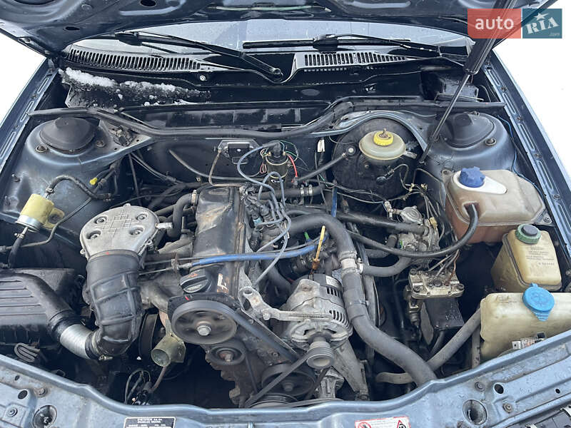 Седан Audi 100 1993 в Харькове