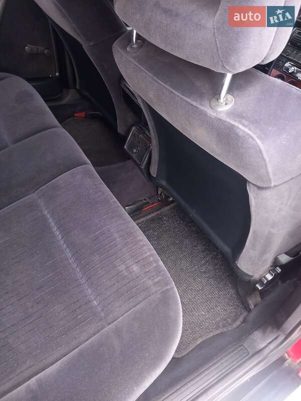 Седан Audi 100 1991 в Никополе