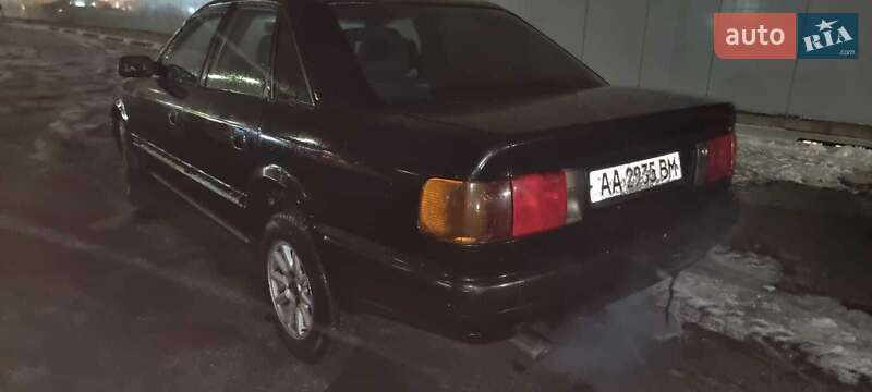 Седан Audi 100 1992 в Киеве