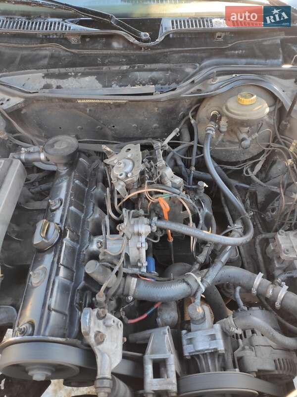 Седан Audi 100 1992 в Киеве