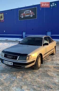 Седан Audi 100 1991 в Виннице