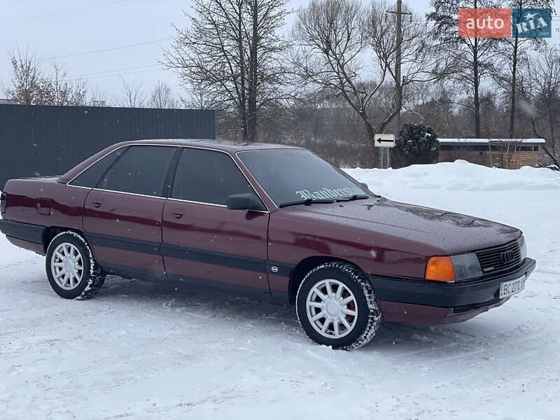 Седан Audi 100 1988 в Ивано-Франковске фото 9 Седан Audi 100 1988 в Ивано-Франковске