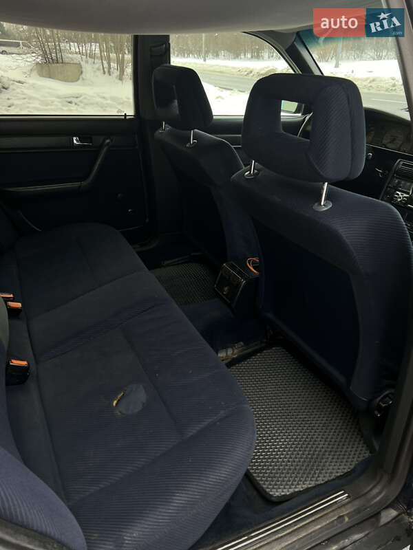 Седан Audi 100 1993 в Моршине фото 21 Седан Audi 100 1993 в Моршине
