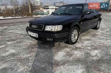 Седан Audi 100 1992 в Киеве