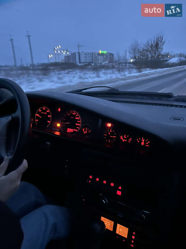 Седан Audi 100 1994 в Пустомытах