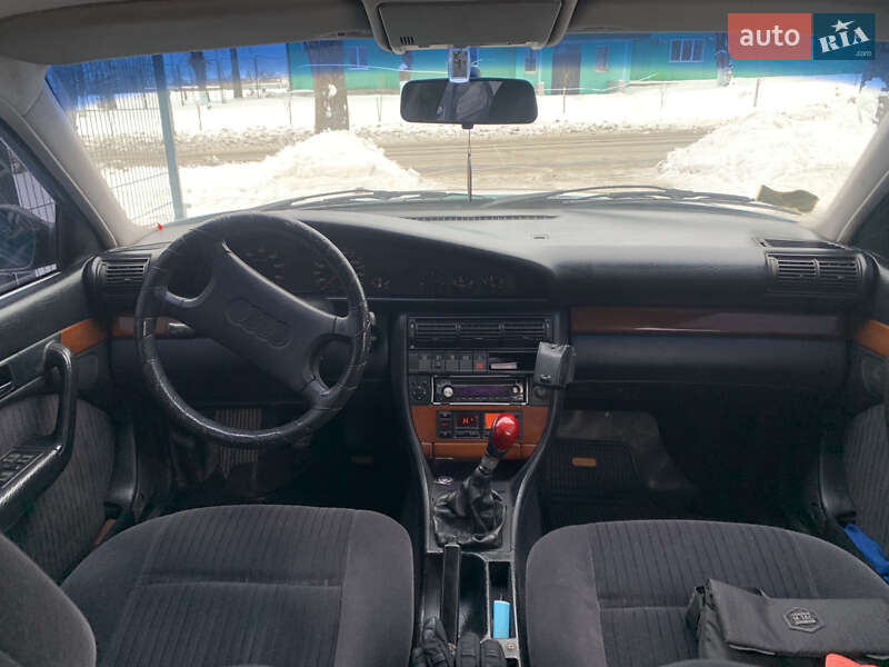 Универсал Audi 100 1993 в Новой Ушице