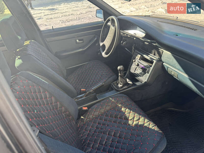 Седан Audi 100 1989 в Вінниці