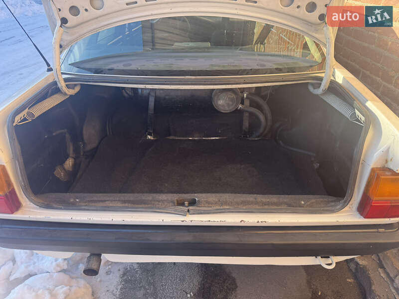 Седан Audi 100 1989 в Вінниці