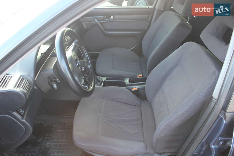 Седан Audi 100 1993 в Жовкве фото 31 Седан Audi 100 1993 в Жовкве