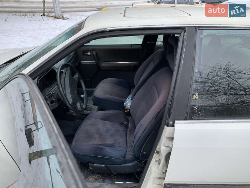 Седан Audi 100 1987 в Каменец-Подольском