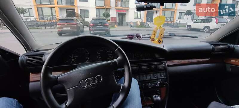 Седан Audi 100 1991 в Виннице