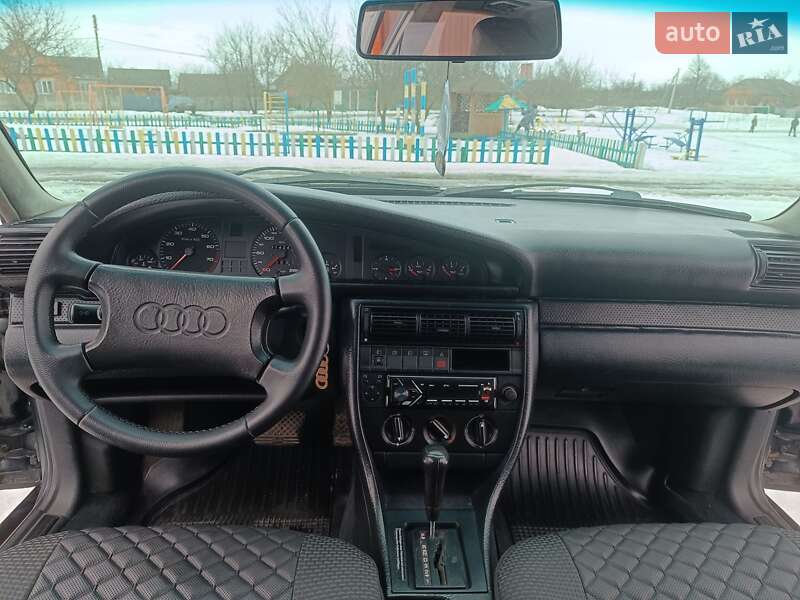 Седан Audi 100 1993 в Ромнах фото 25 Седан Audi 100 1993 в Ромнах