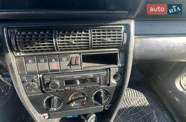 Седан Audi 100 1994 в Любешові