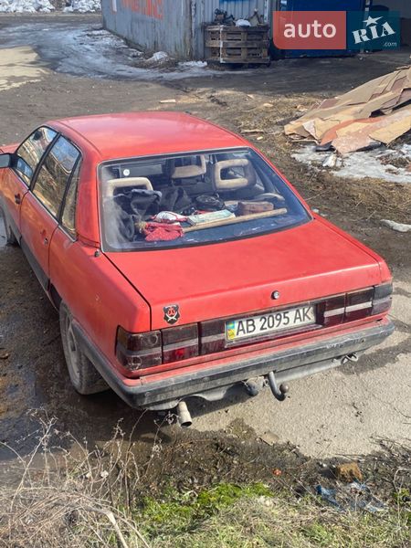 Седан Audi 100 1984 в Виннице